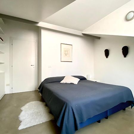 Sant Ambrogio Courtyard Room In Shared Flat Milano Dış mekan fotoğraf