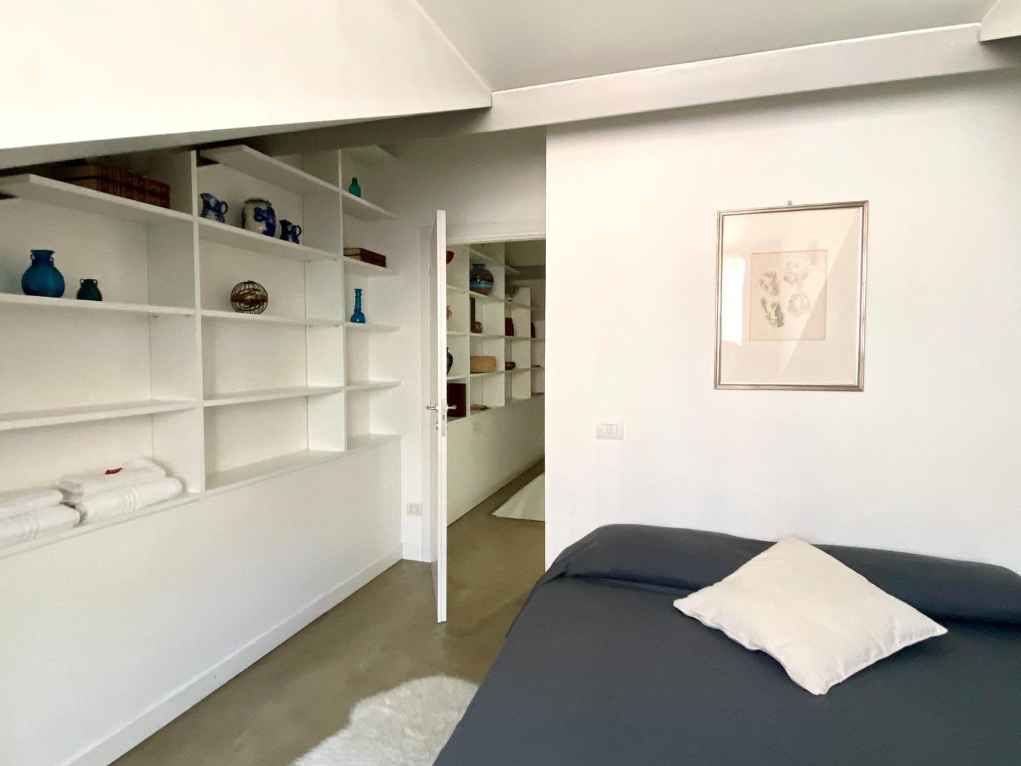 Sant Ambrogio Courtyard Room In Shared Flat Milano Dış mekan fotoğraf
